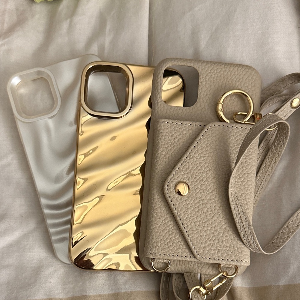 iPhone 11 Luxury Gold and Beige Phone Case Set